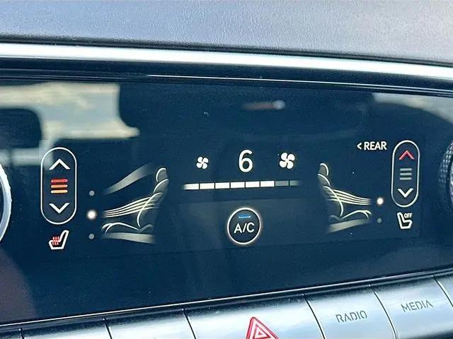 2025 Genesis GV70 2.5T AWD