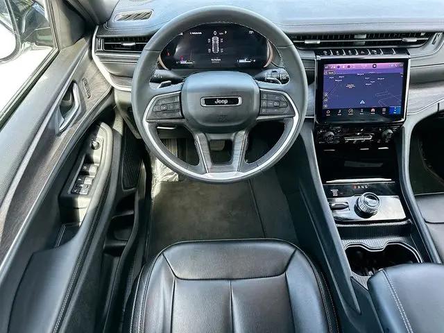 2025 Jeep Grand Cherokee Limited 4x4