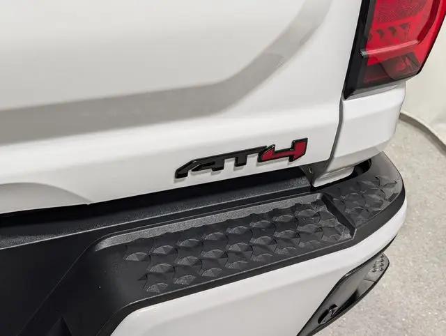 2023 GMC Canyon AT4