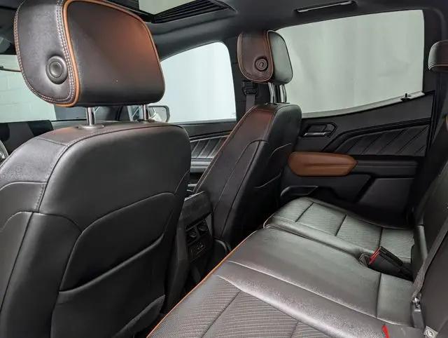2023 GMC Canyon AT4