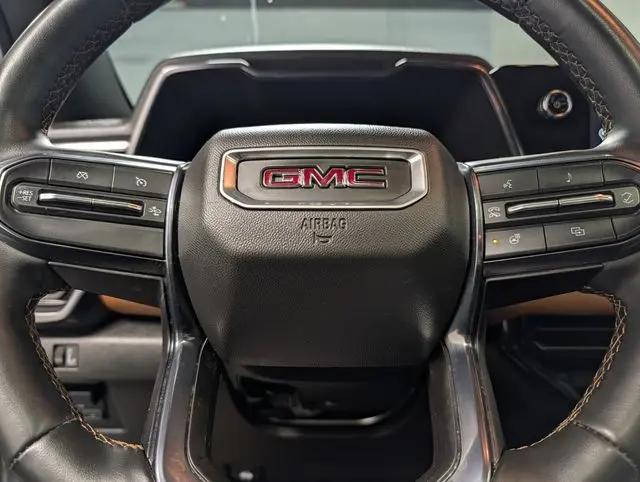 2023 GMC Canyon AT4