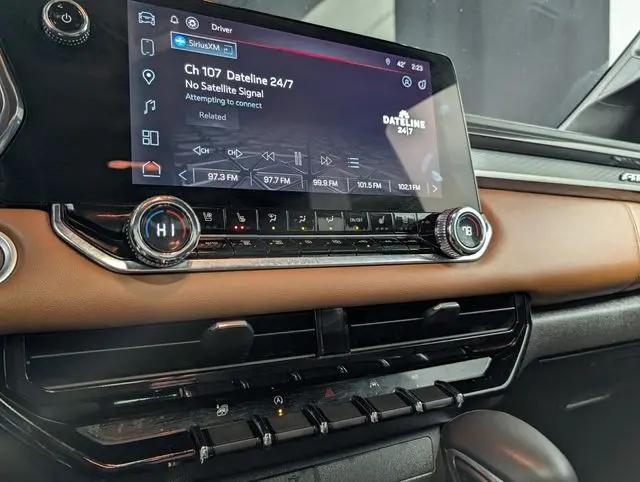 2023 GMC Canyon AT4