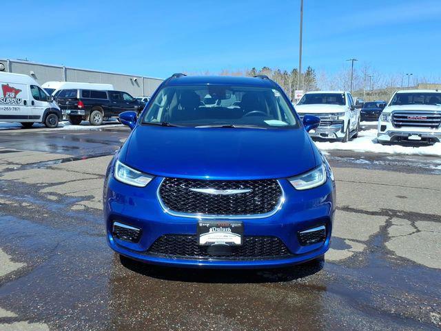 2021 Chrysler Pacifica Touring AWD