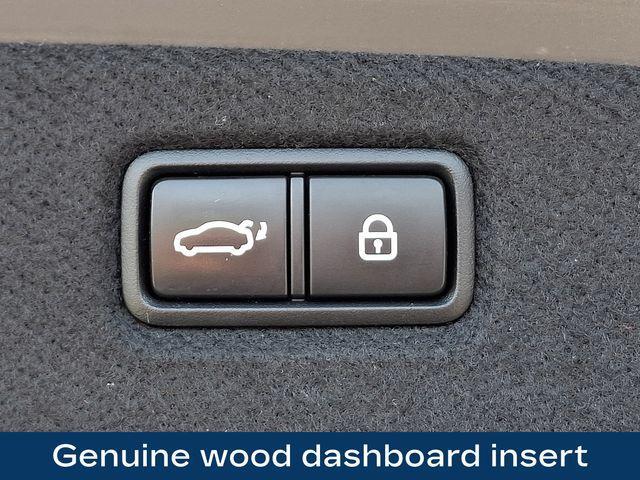 2022 Genesis G90 5.0 Ultimate AWD