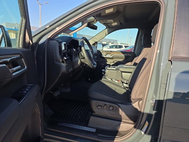 2026 Chevrolet Silverado 1500 4WD Crew Cab Short Bed LT with 2FL
