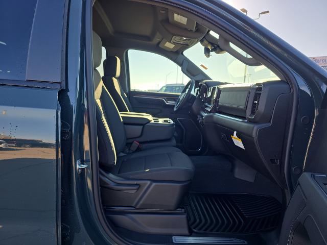 2026 Chevrolet Silverado 1500 4WD Crew Cab Short Bed LT with 2FL
