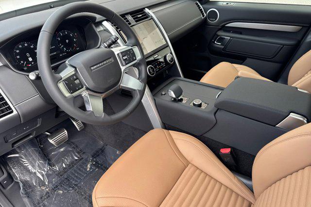 2026 Land Rover Discovery Gemini Edition