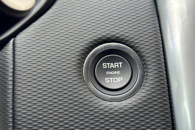 2026 Land Rover Discovery Gemini Edition