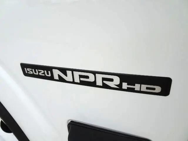 2019 Isuzu NPR Unknown