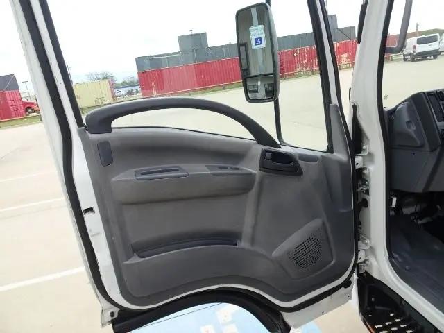2019 Isuzu NPR Unknown