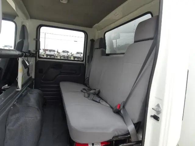 2019 Isuzu NPR Unknown
