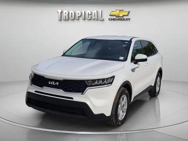 2023 Kia Sorento LX for sale in Miami, FL