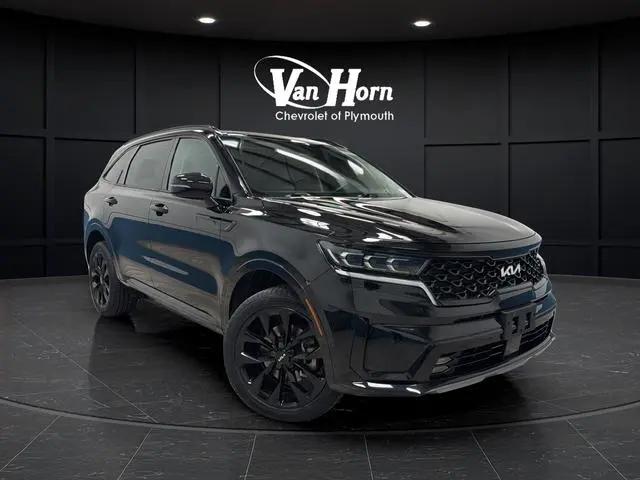 2022 Kia Sorento SX for sale in Plymouth, WI