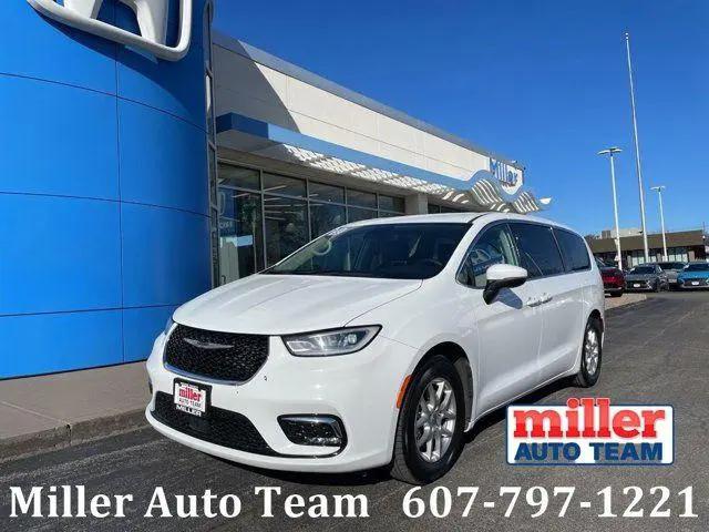 2023 Chrysler Pacifica Touring L for sale in Vestal, NY