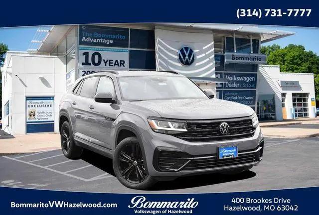 2023 Volkswagen Atlas Cross Sport 3.6L V6 SEL R-Line Black for sale in Hazelwood, MO