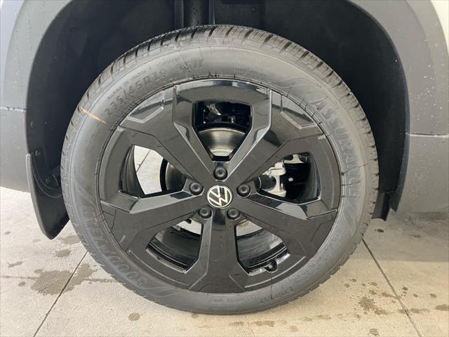 2026 Volkswagen Taos SEL