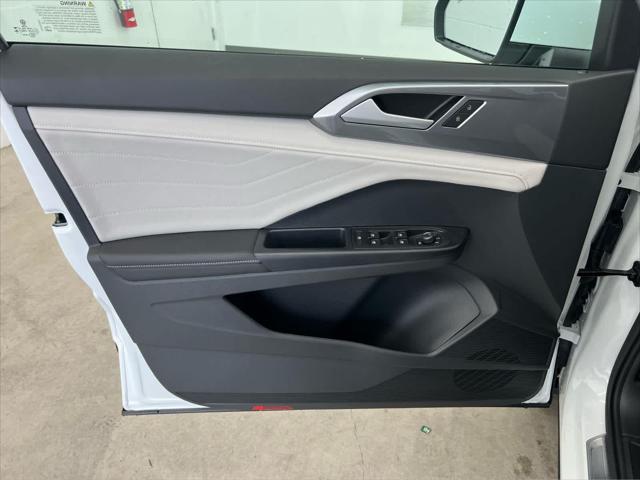 2026 Volkswagen Taos SEL