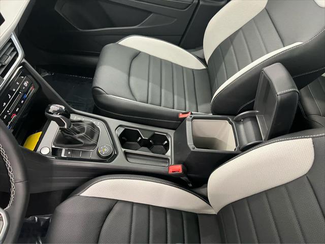 2026 Volkswagen Taos SEL