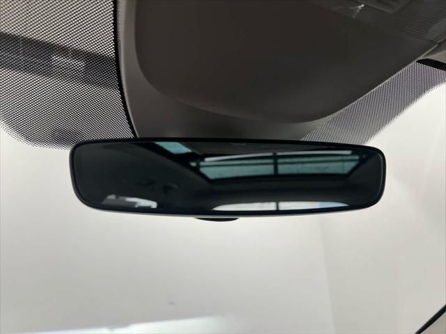 2026 Volkswagen Taos SEL