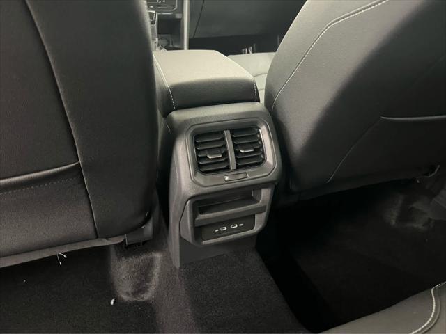 2026 Volkswagen Taos SEL