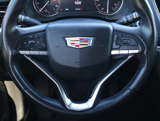 2024 Cadillac XT6 FWD Luxury