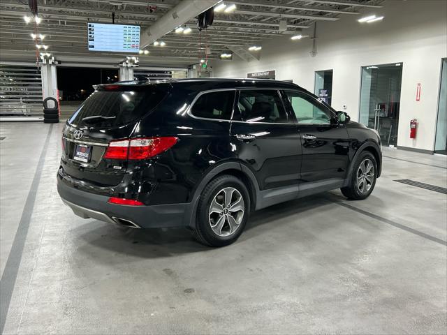 2016 Hyundai Santa Fe SE