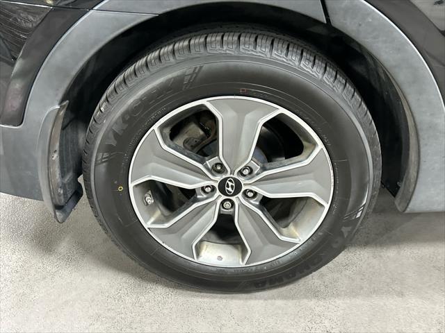 2016 Hyundai Santa Fe SE