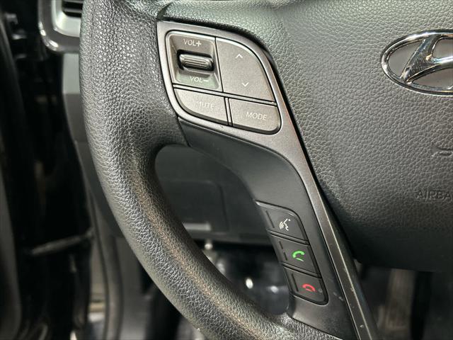 2016 Hyundai Santa Fe SE