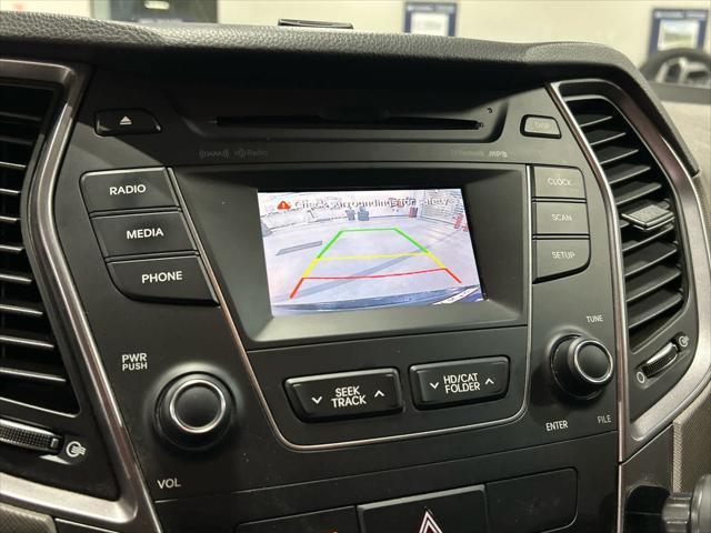 2016 Hyundai Santa Fe SE