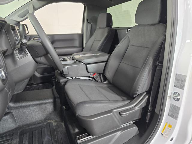 2025 GMC Sierra 1500 4WD Regular Cab Standard Box Pro