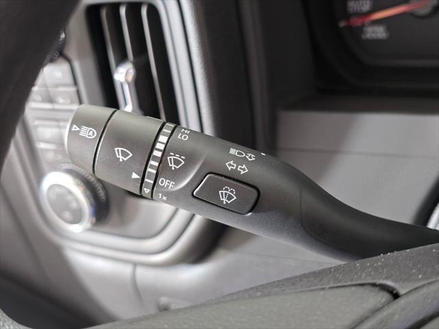 2025 GMC Sierra 1500 4WD Regular Cab Standard Box Pro
