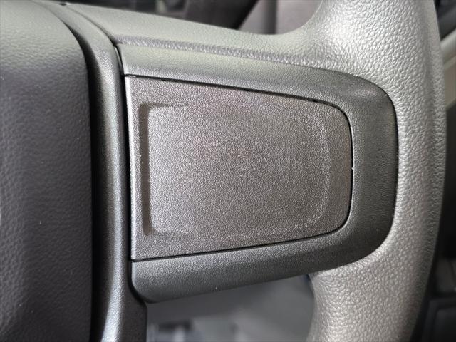 2025 GMC Sierra 1500 4WD Regular Cab Standard Box Pro