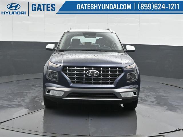 2026 Hyundai Venue SEL w/Two-Tone Roof