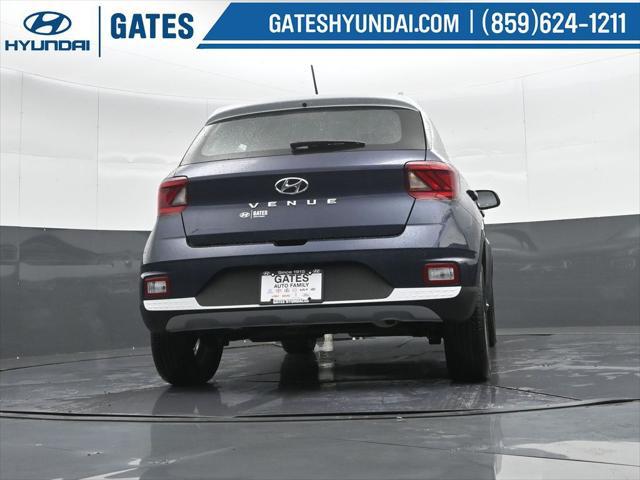 2026 Hyundai Venue SEL w/Two-Tone Roof
