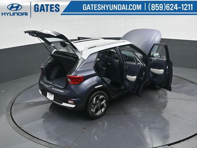 2026 Hyundai Venue SEL w/Two-Tone Roof