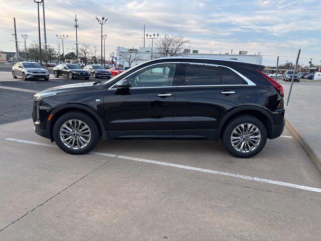 2025 Cadillac XT4 AWD Premium Luxury