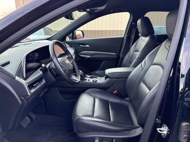 2025 Cadillac XT4 AWD Premium Luxury