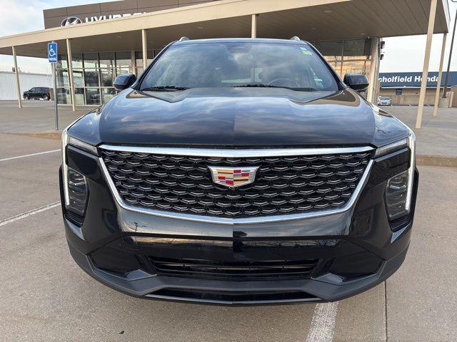 2025 Cadillac XT4 AWD Premium Luxury
