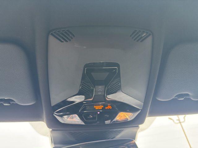 2025 BMW Coupe xDrive
