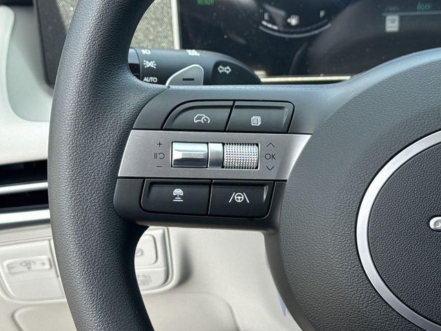 2026 Hyundai Tucson Hybrid Blue SE