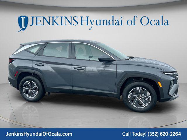 2026 Hyundai Tucson Hybrid Blue SE
