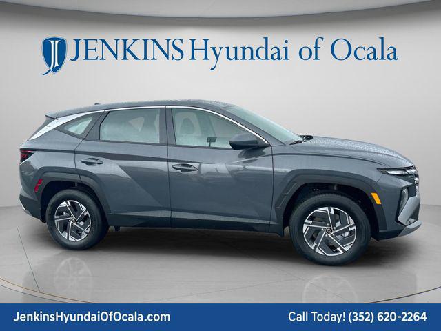 2026 Hyundai Tucson Hybrid Blue SE