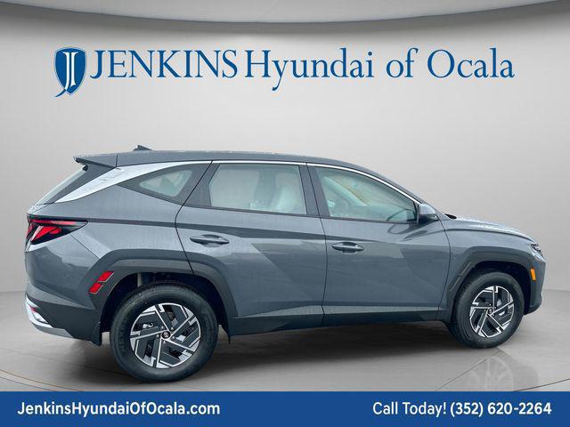 2026 Hyundai Tucson Hybrid Blue SE