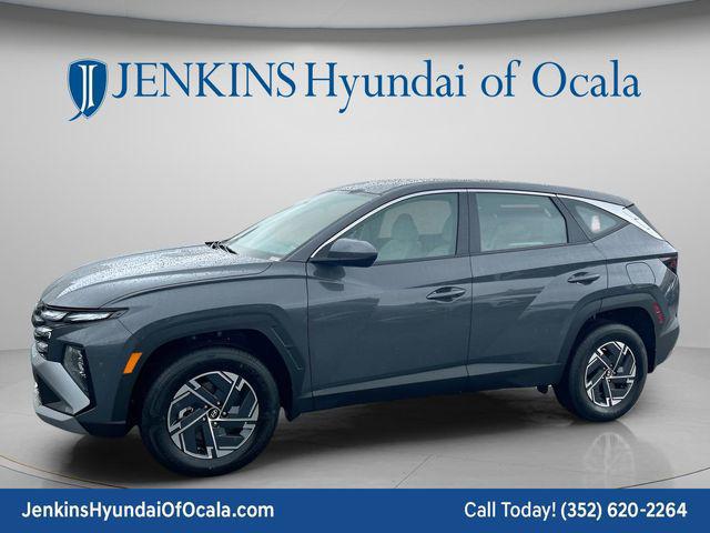 2026 Hyundai Tucson Hybrid Blue SE