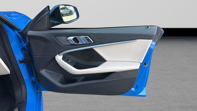 2023 BMW Coupe i sDrive