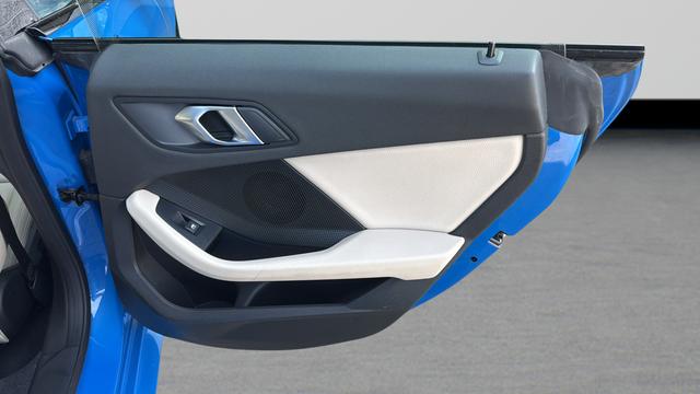 2023 BMW Coupe i sDrive