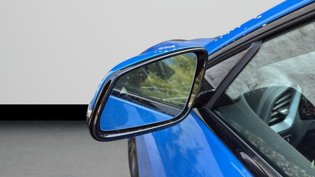2023 BMW Coupe i sDrive