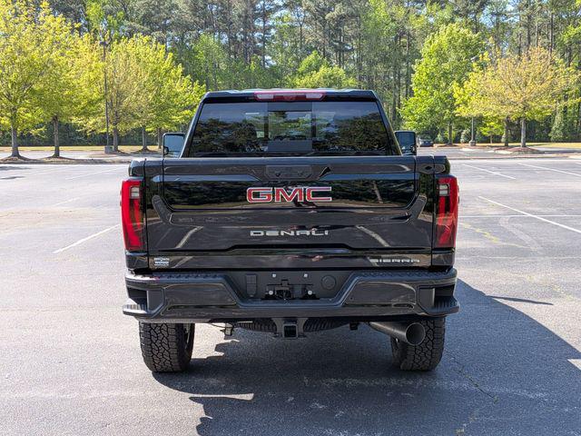 2026 GMC Sierra 2500HD Crew Cab, Standard Bed, Denali, 4WD