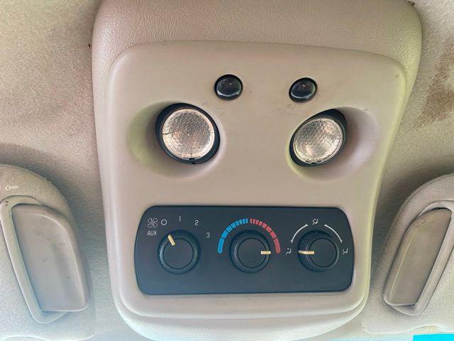 2004 Chevrolet Tahoe LS