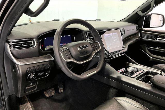 2023 Jeep Wagoneer Series III